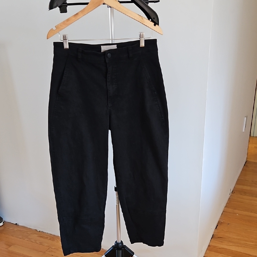 Everlane Black Barrell Leg Jeans Size 8